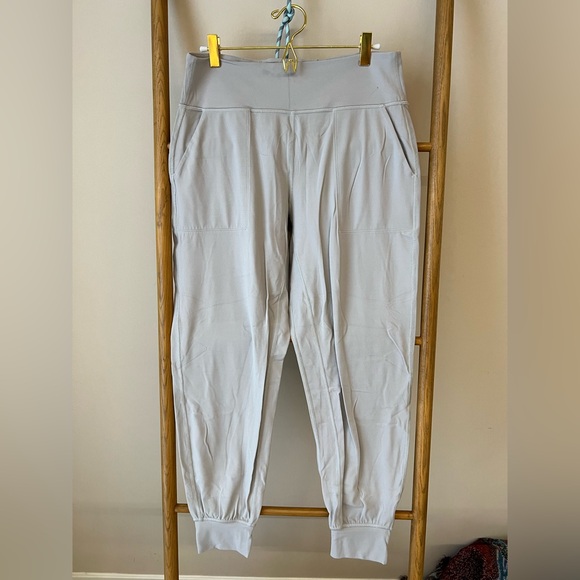 lululemon athletica align joggers - Picture 1 of 5